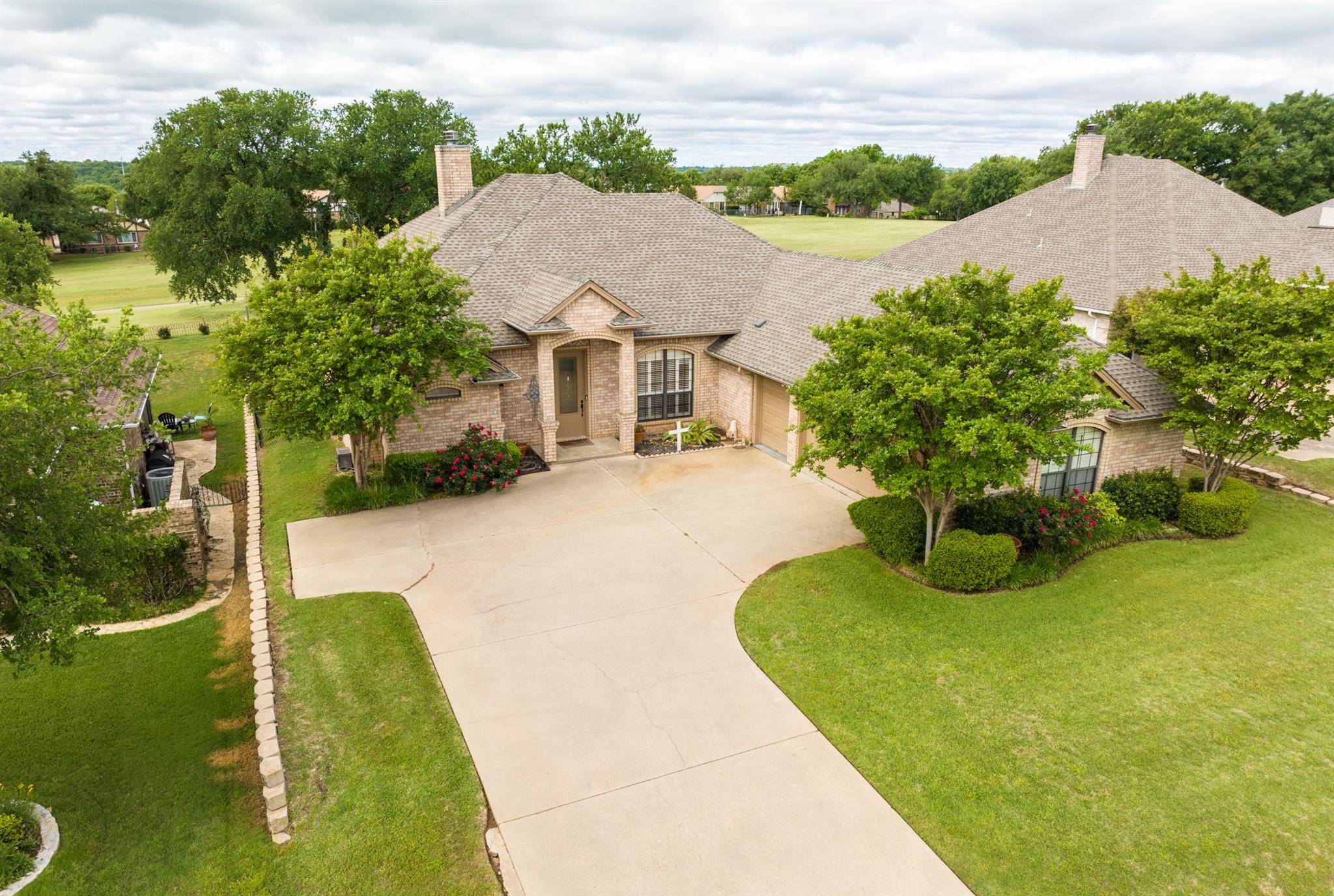 Granbury, TX 76049,8708 Bellechase Road