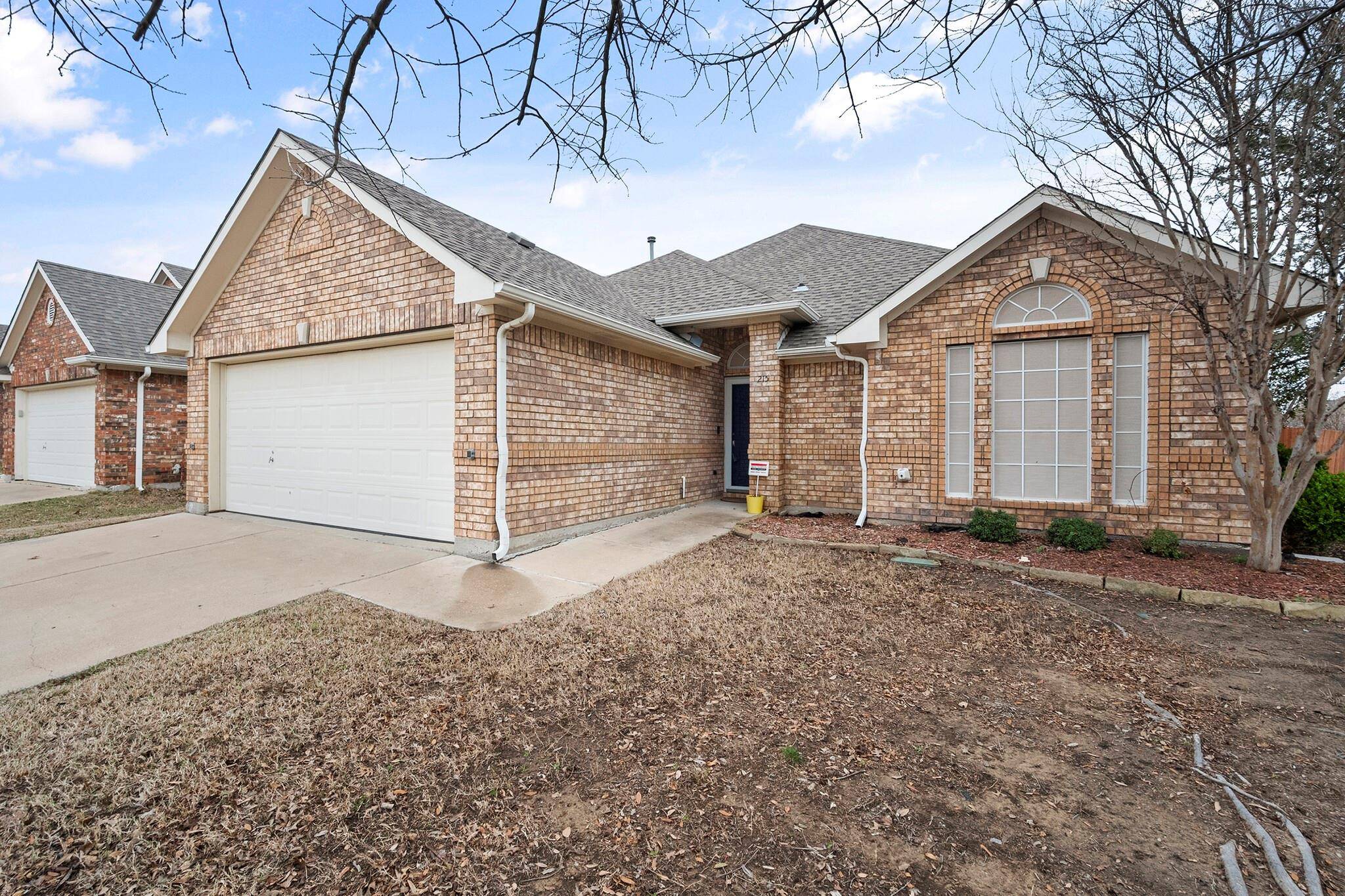 Mansfield, TX 76063,215 Bayfield Drive