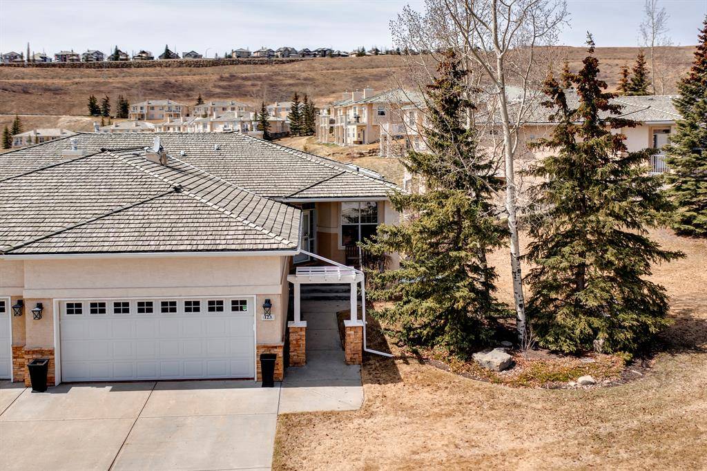 Cochrane, AB T4C 1Y9,1000 Glenhaven WAY #123