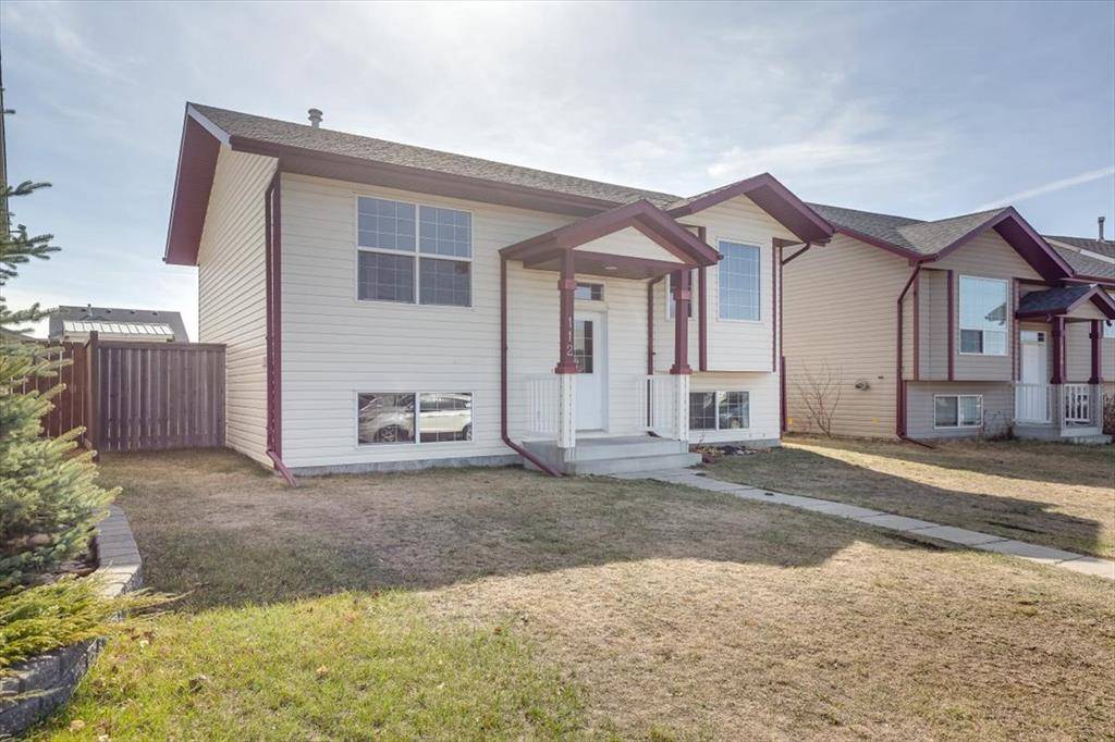 Blackfalds, AB T0M 0J0,112 Briarwood CRES