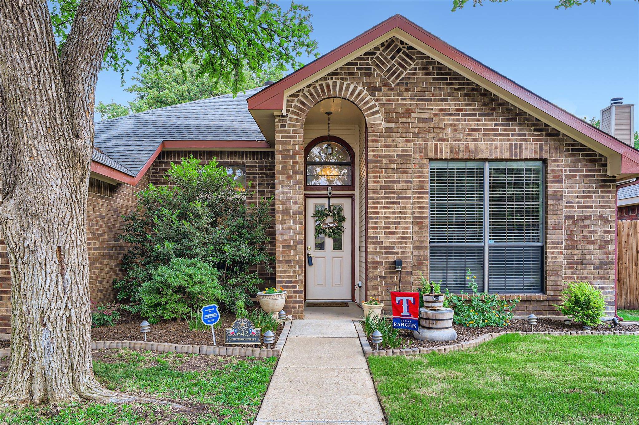 Allen, TX 75002,642 Meadowbrook Street