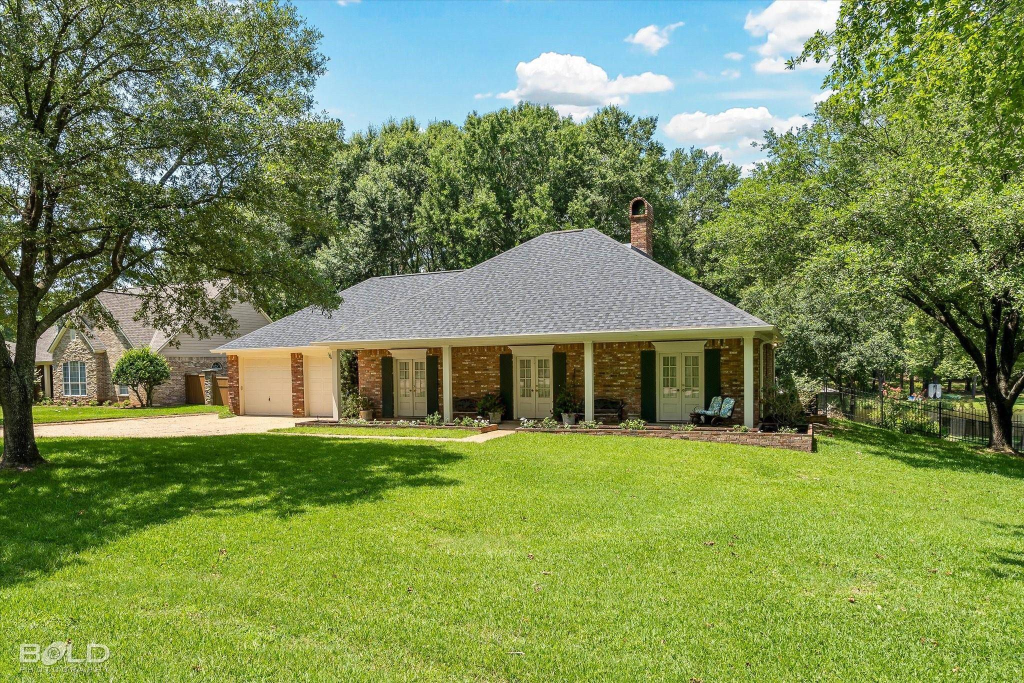 Benton, LA 71006,185 Covington Drive