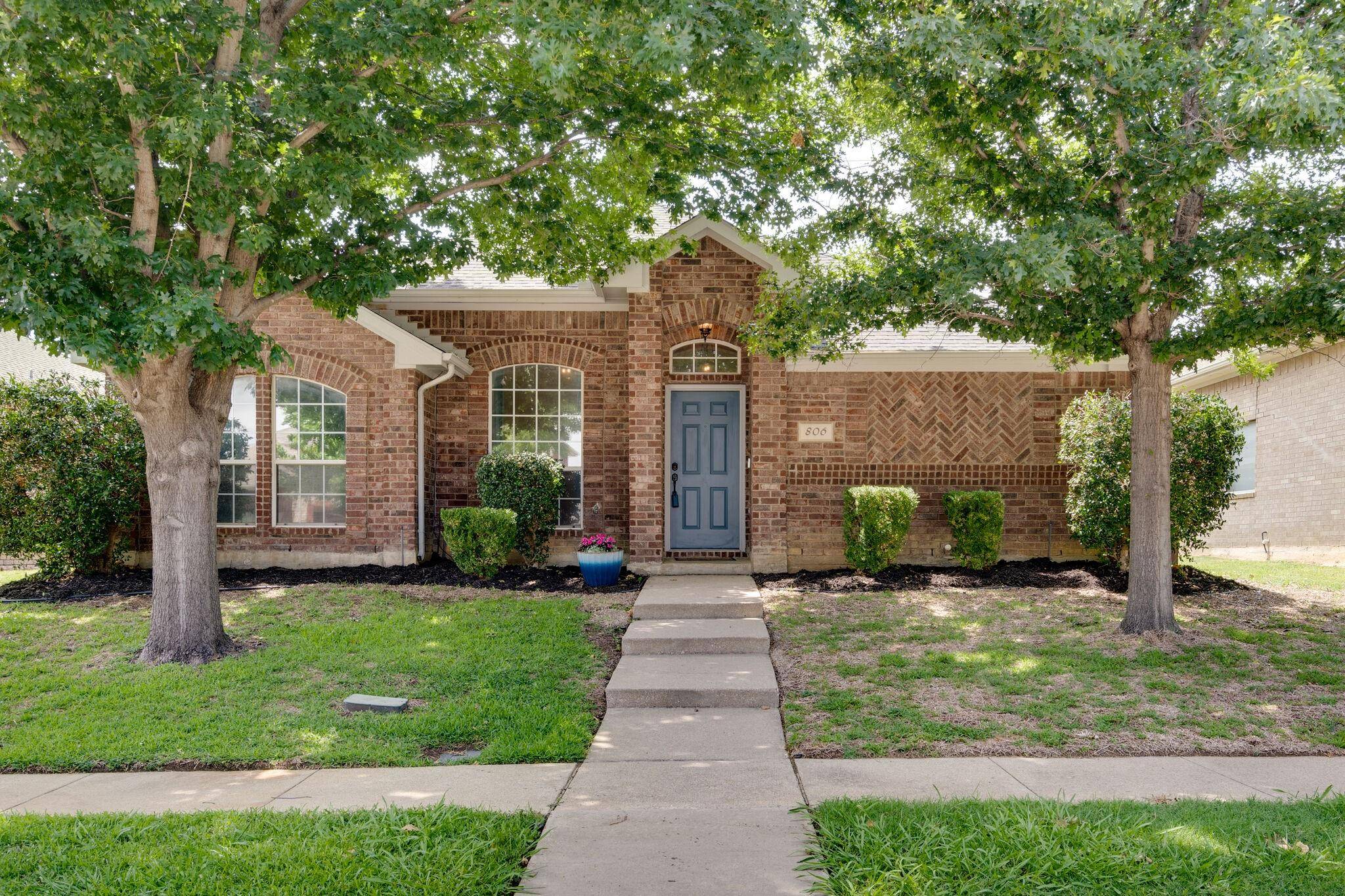 Lewisville, TX 75067,806 Cobblestone Drive