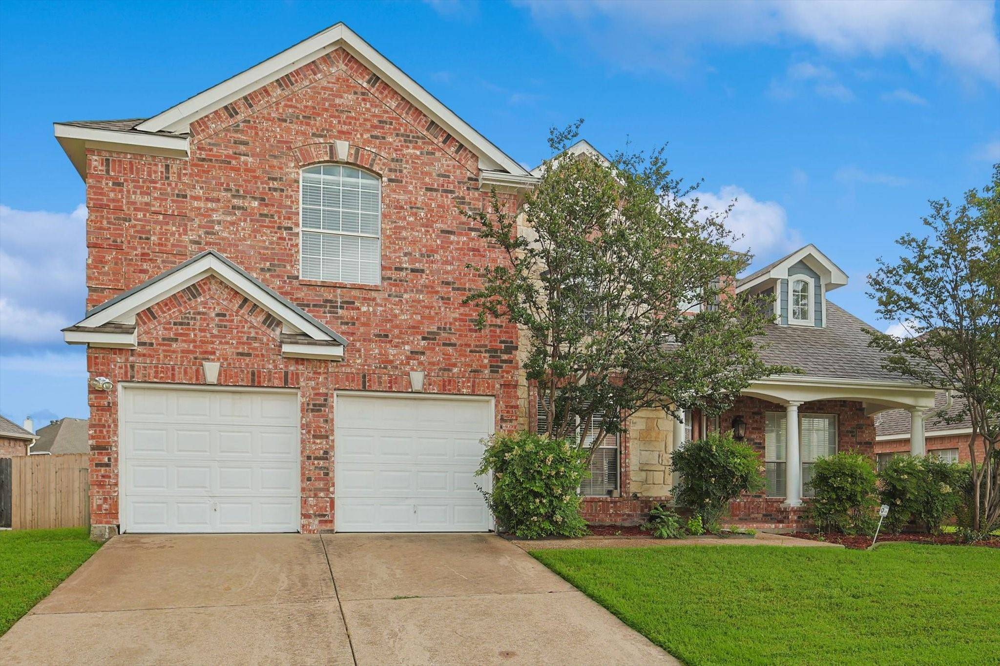 Arlington, TX 76016,7800 Pirate Point Circle