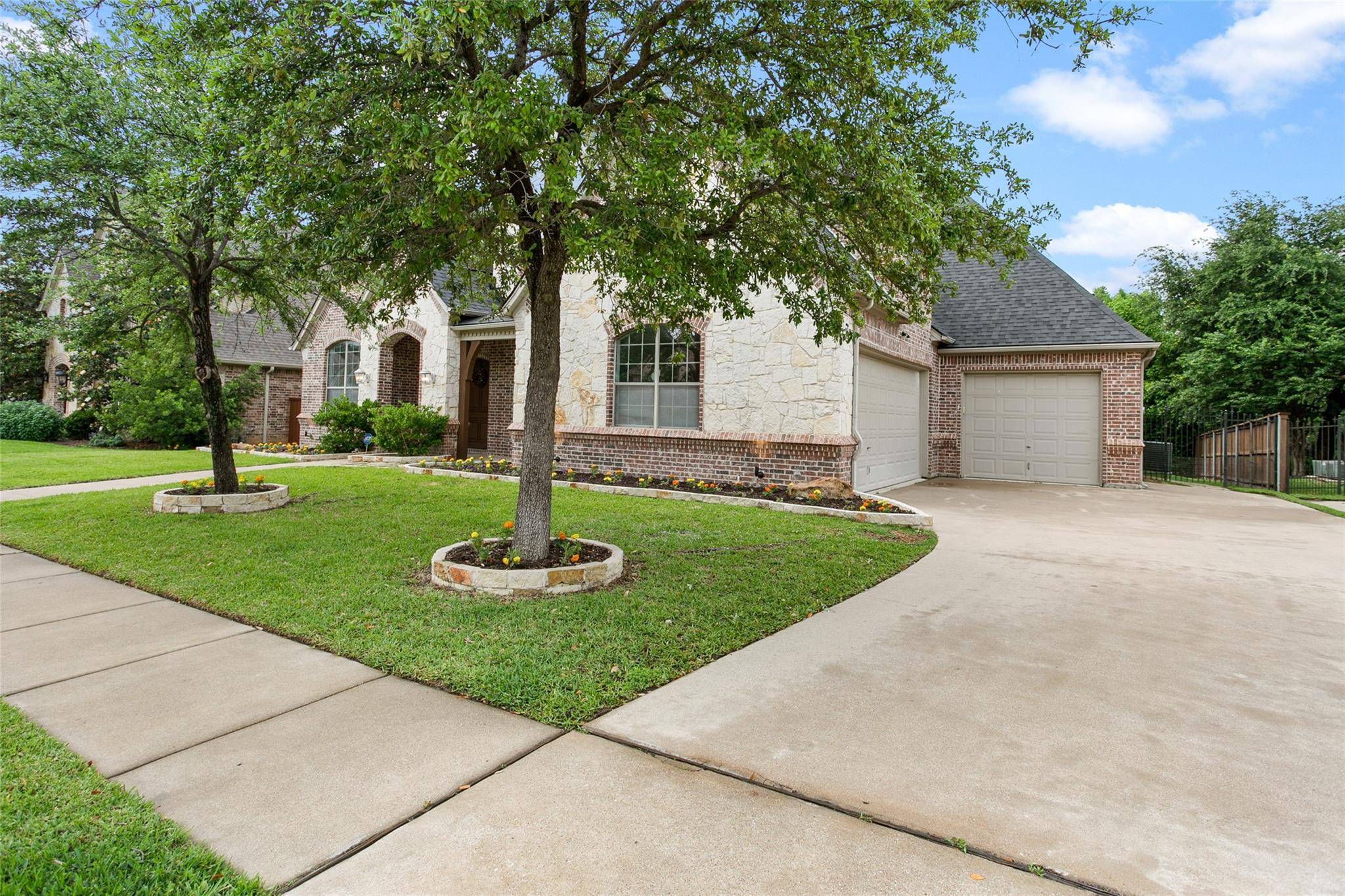 Euless, TX 76039,1010 Drake Drive