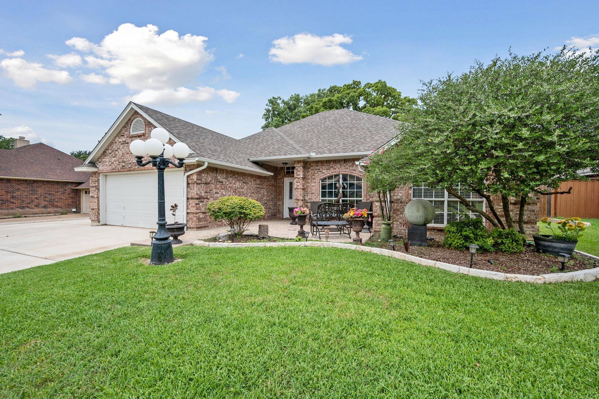 Bedford, TX 76022,1505 Donna Lane