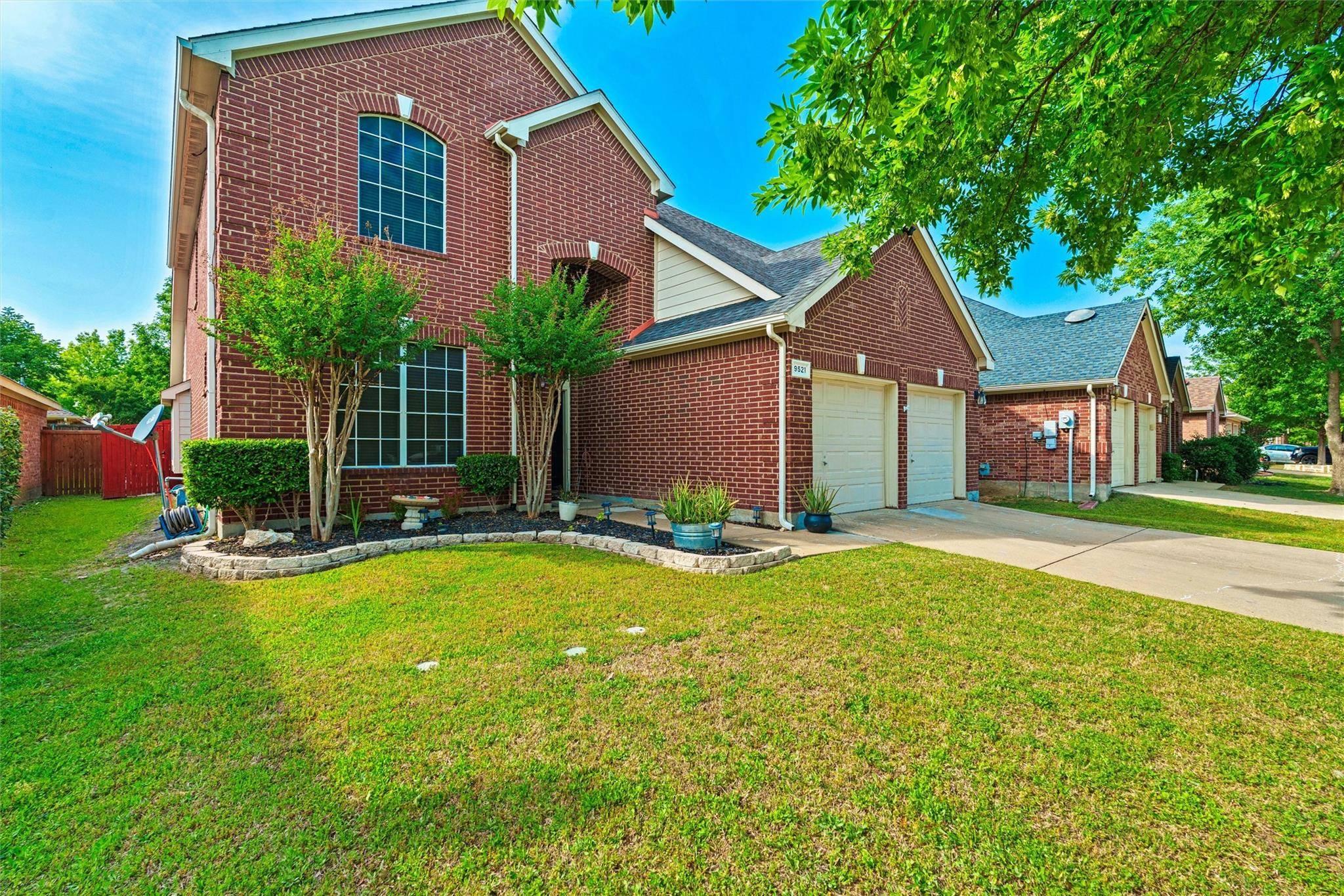 Rowlett, TX 75089,9521 Glenshee Drive