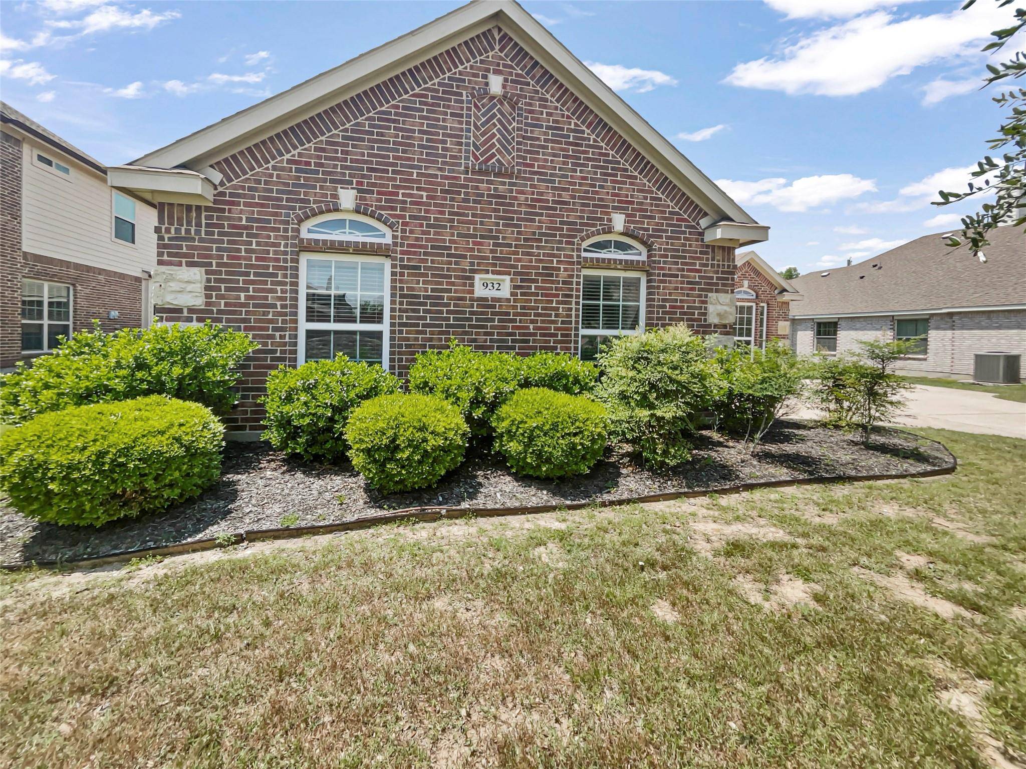 Cedar Hill, TX 75104,932 S Highland Drive