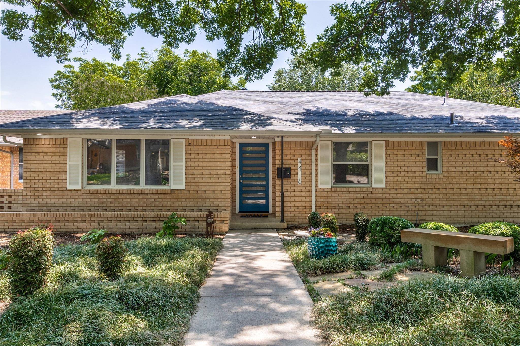 Dallas, TX 75214,4416 Dalny Street