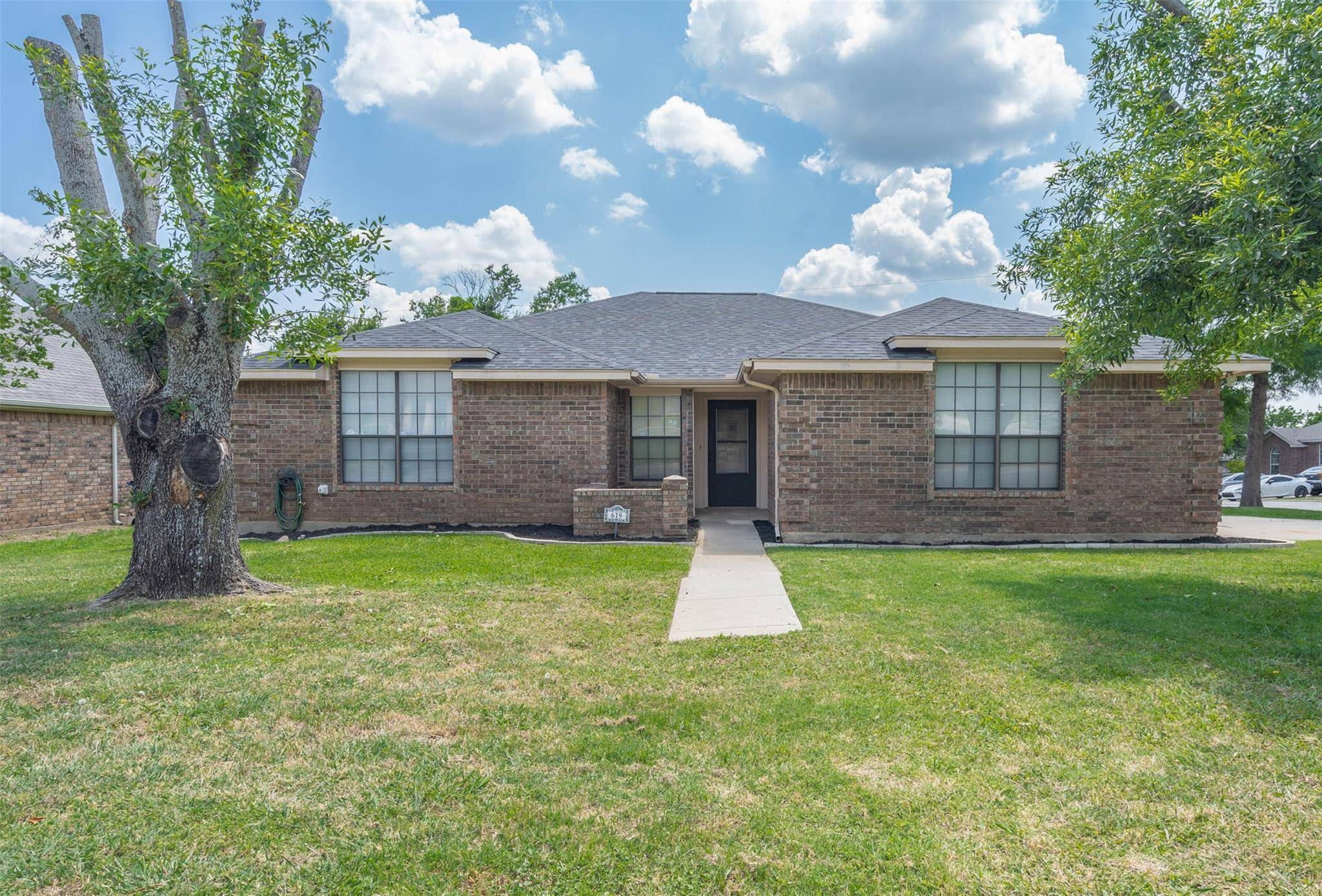 Burleson, TX 76028,619 Linda Drive