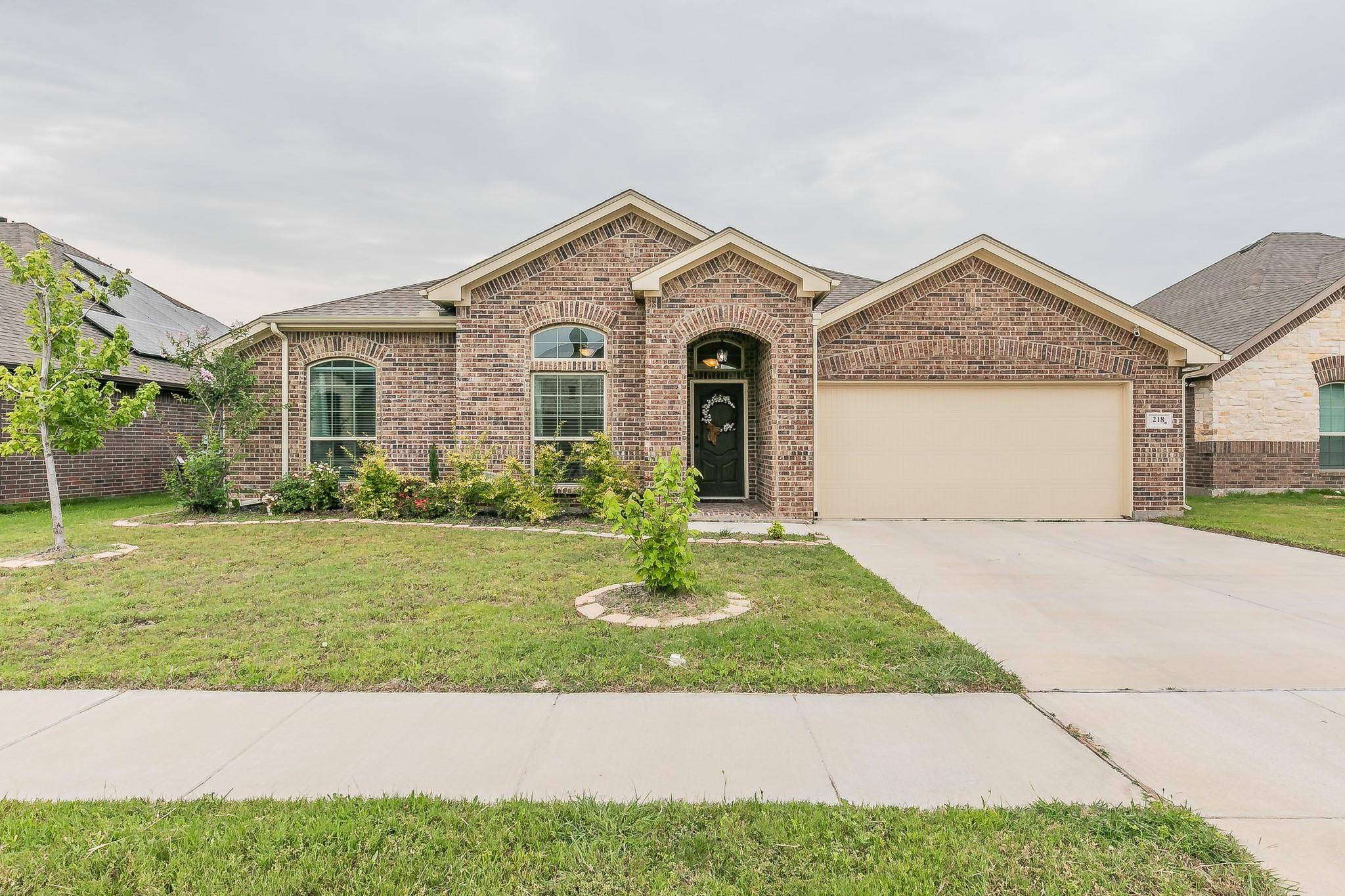 Azle, TX 76020,218 Marina Drive