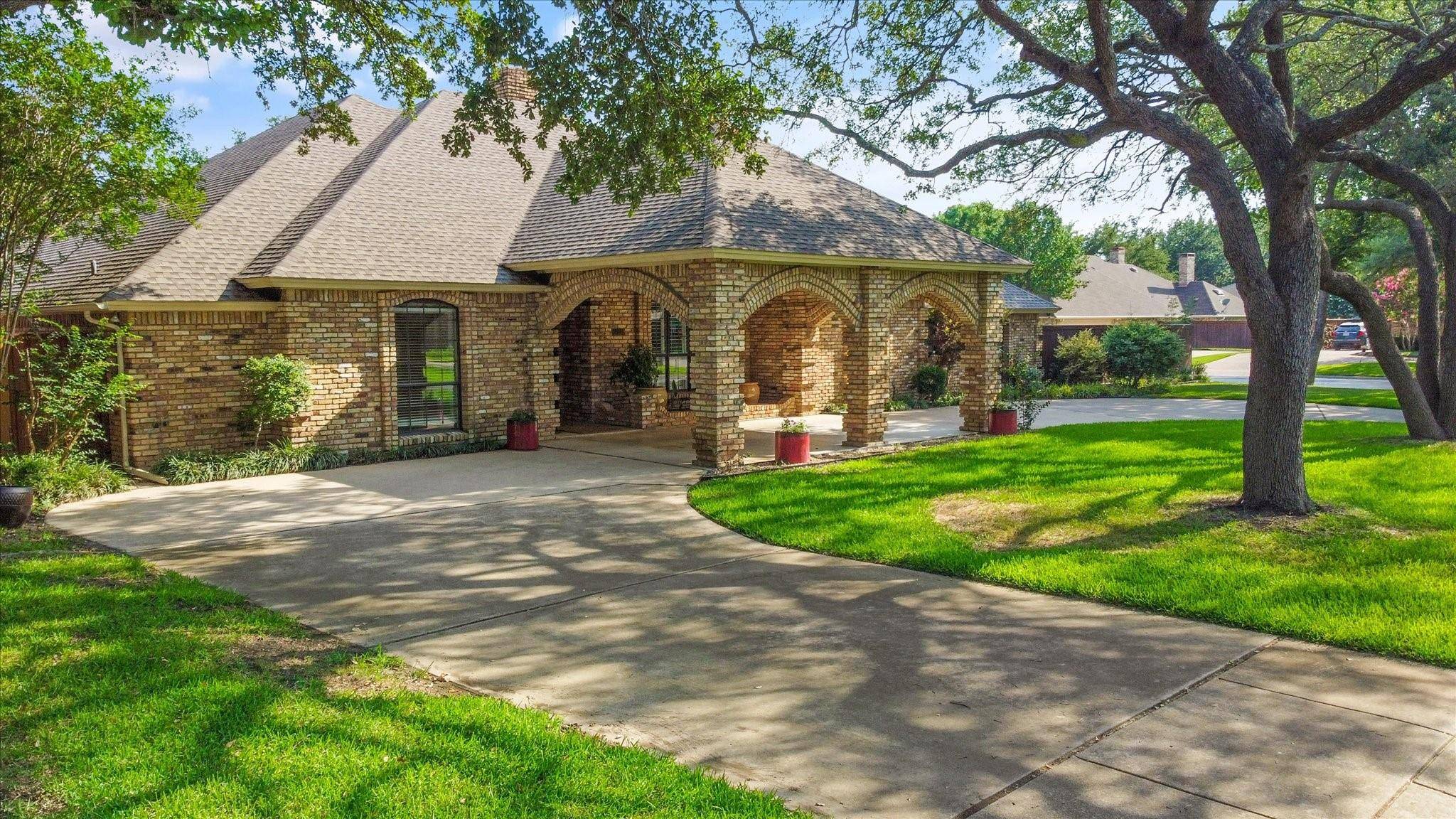 Fort Worth, TX 76132,6717 Deep Valley Lane