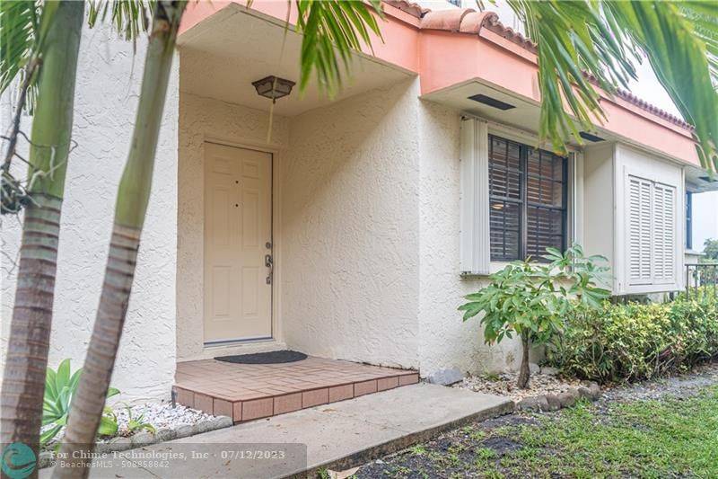 Hollywood, FL 33021,3531 Emerald Oaks Dr  #2808