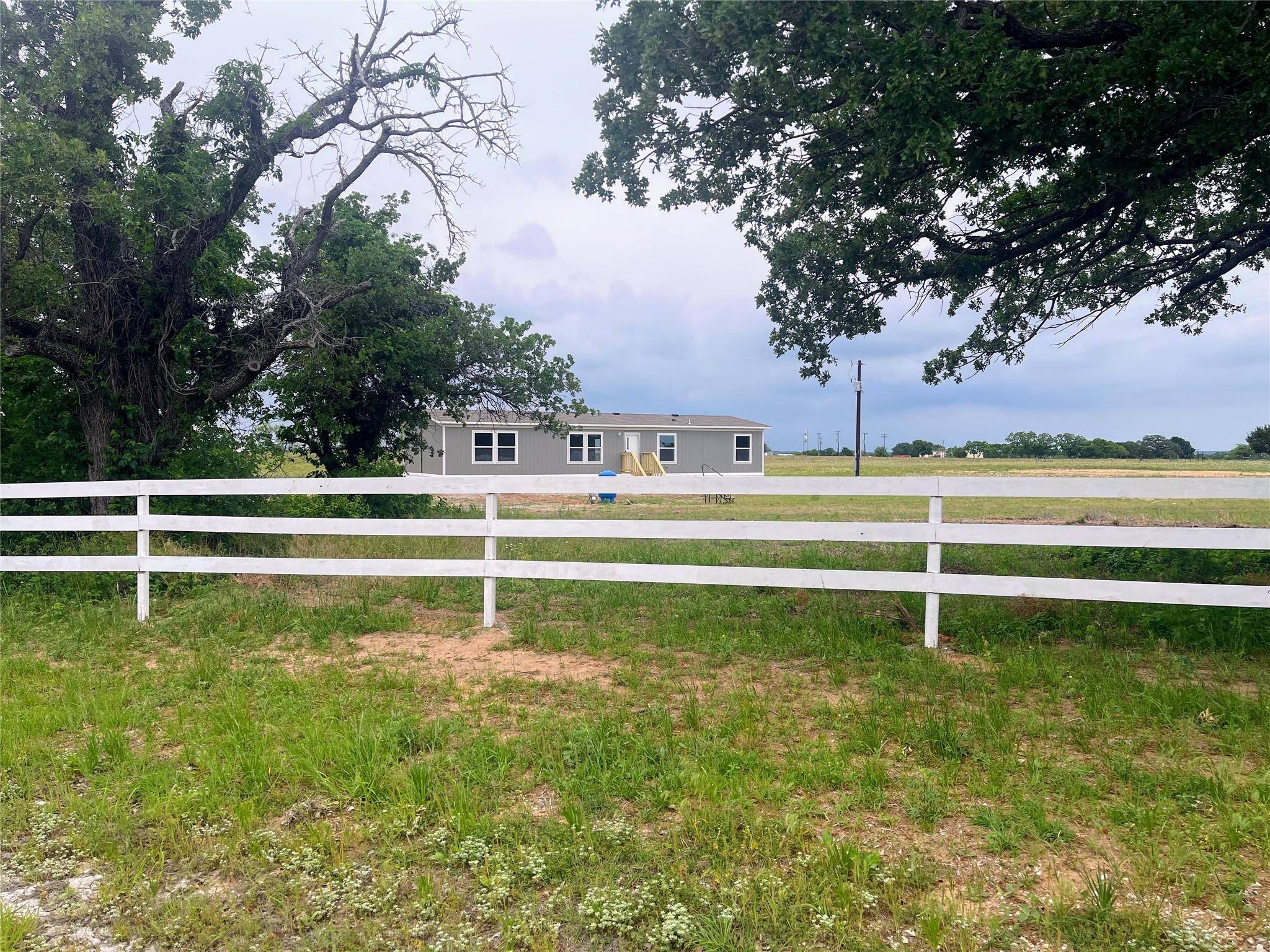 Alvord, TX 76225,270 Southridge Road