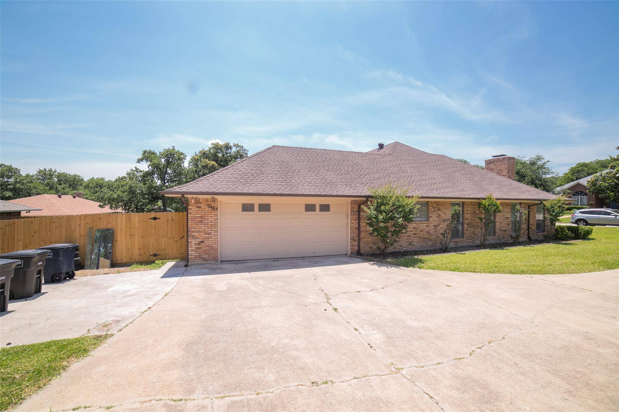 Fort Worth, TX 76112,1717 Deauville Court