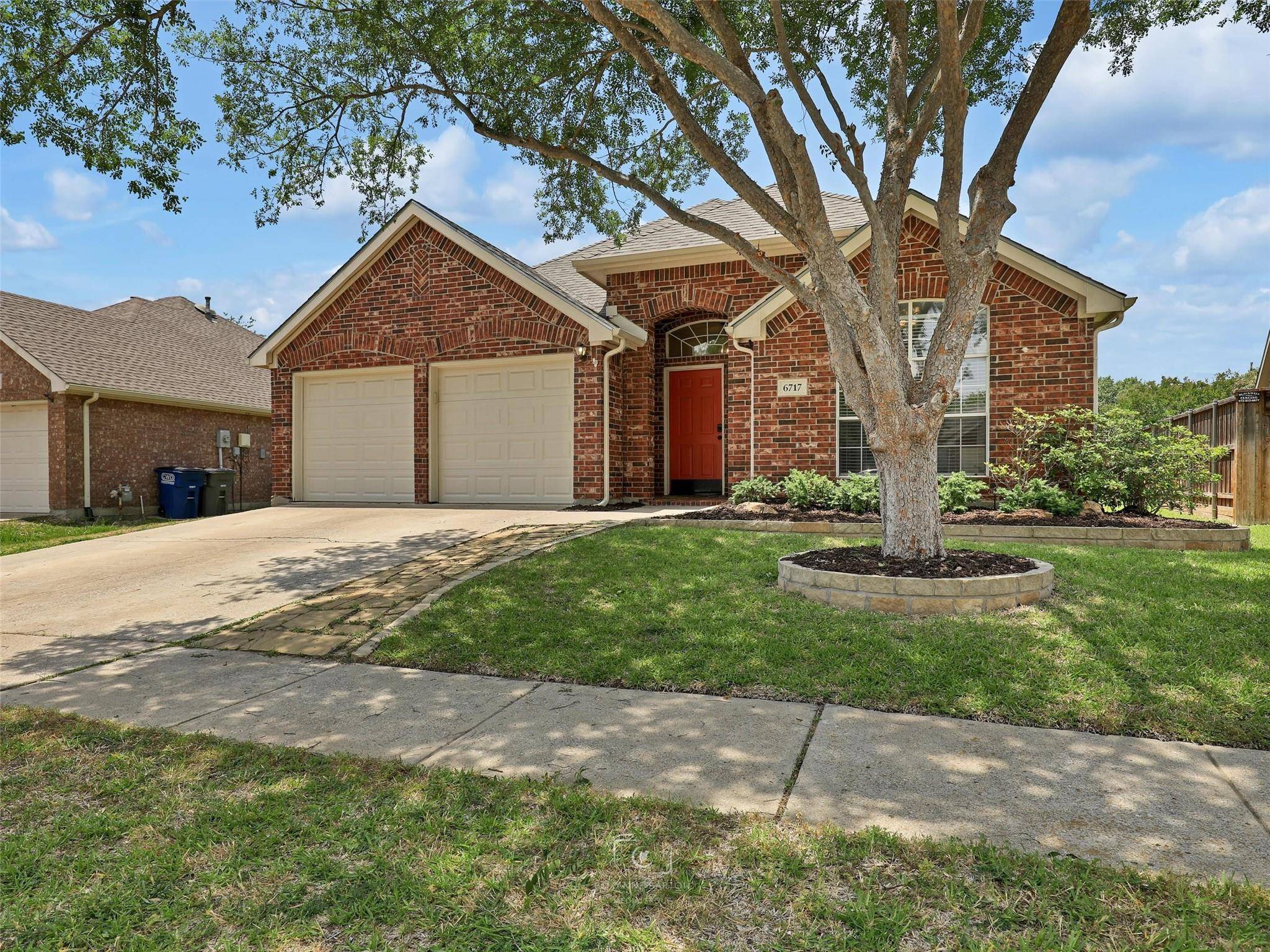 Sachse, TX 75048,6717 Woodcrest Lane