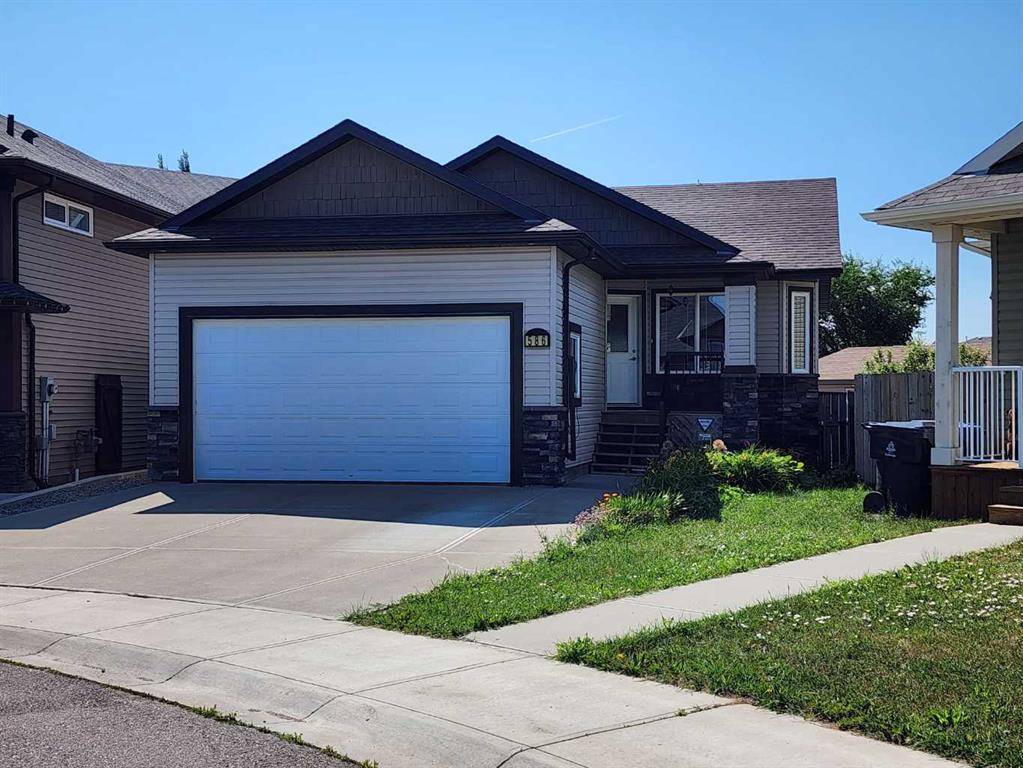 Lethbridge, AB T1H 5R9,586 Margaret Sutherland CRES N