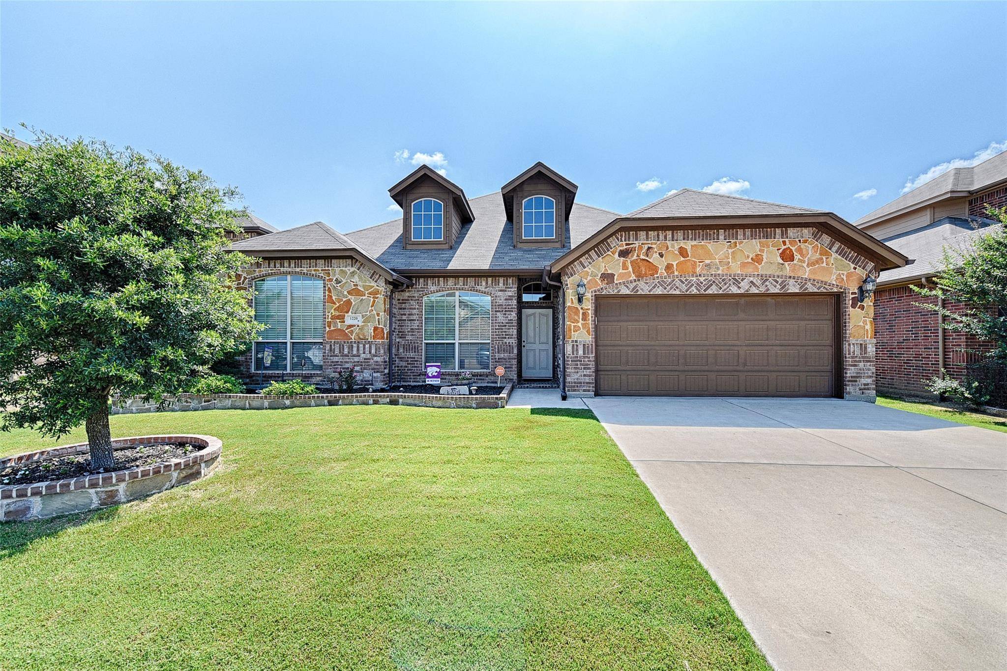 Burleson, TX 76028,1220 Lantana Lane