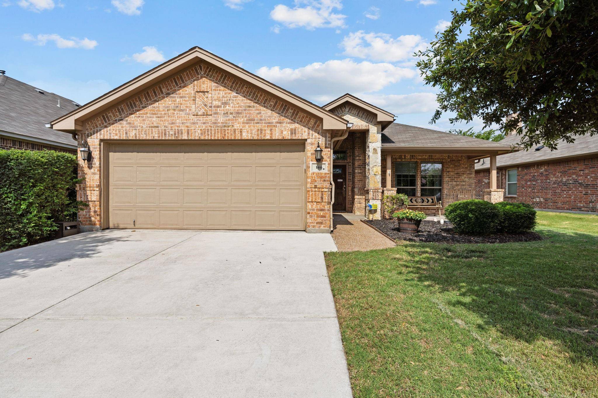 Saginaw, TX 76131,144 Spring Hollow Drive