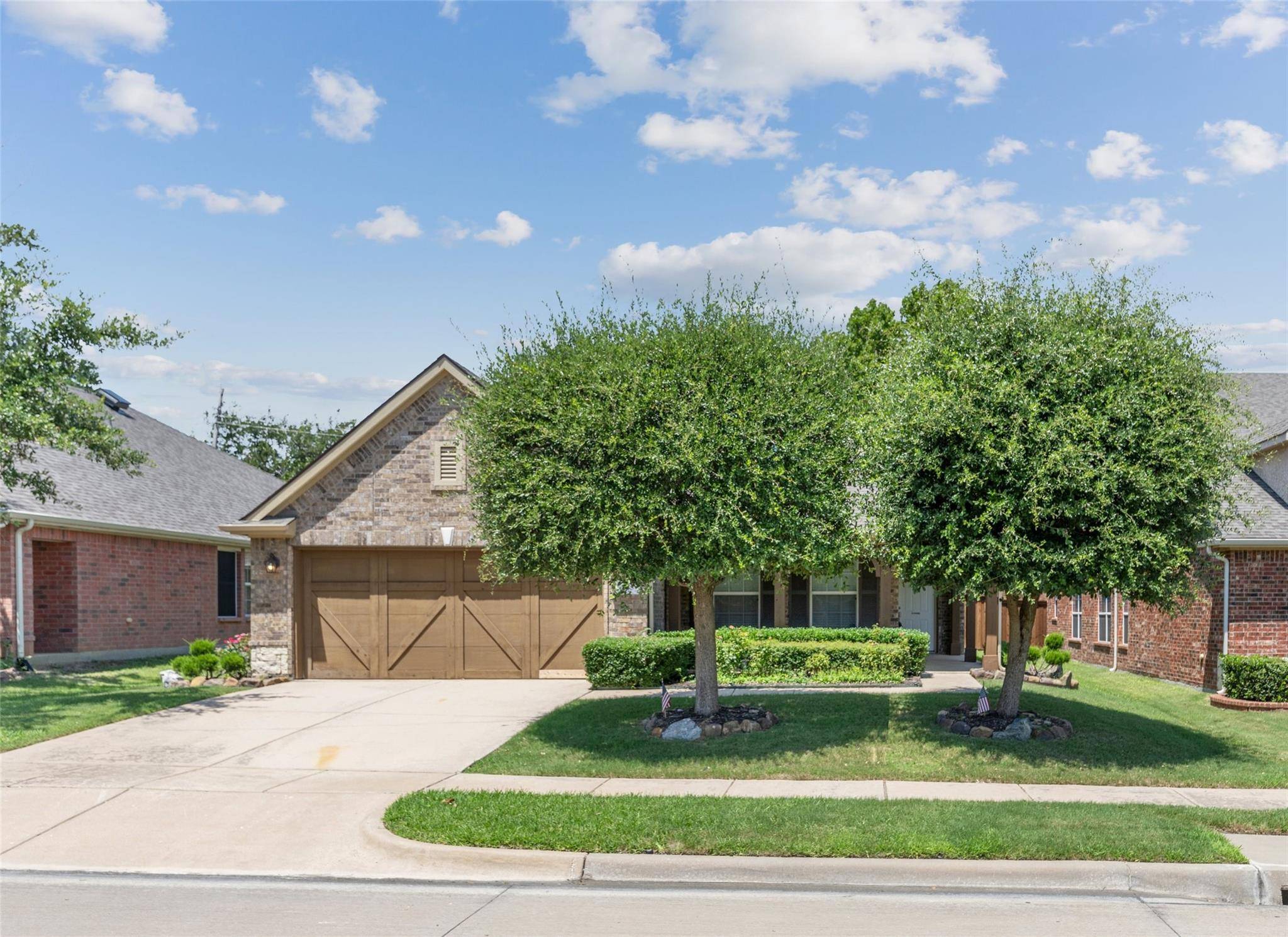 Euless, TX 76039,315 Serenade Lane