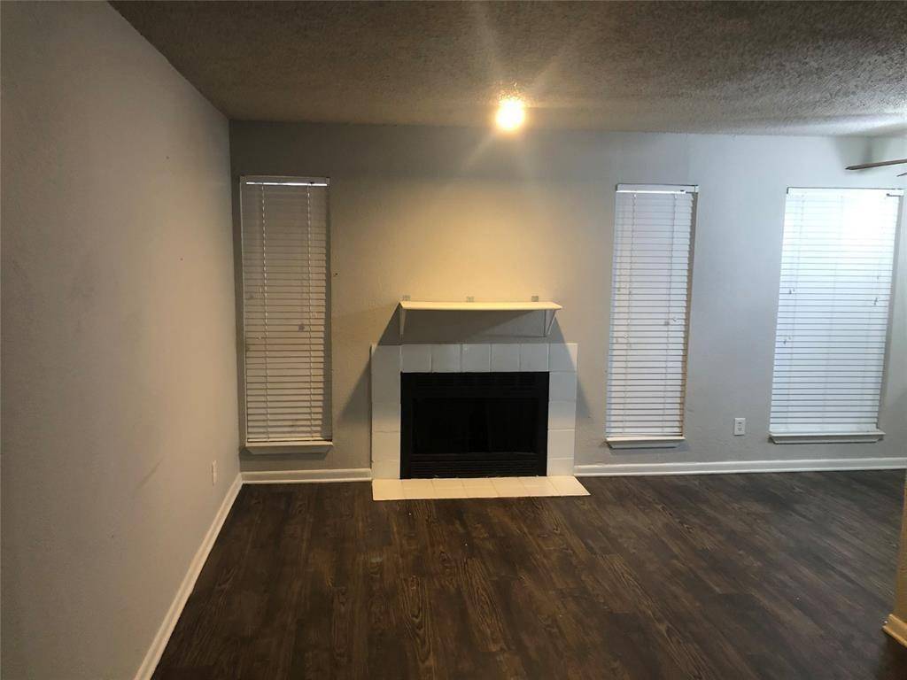 Dallas, TX 75246,4502 Gaston Avenue #121