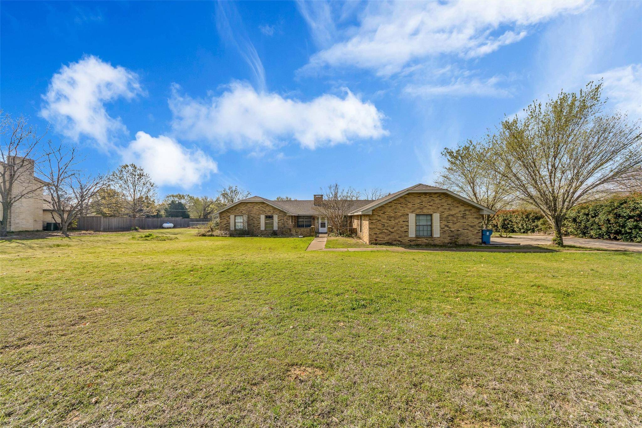 Double Oak, TX 75077,220 Green Ridge Drive