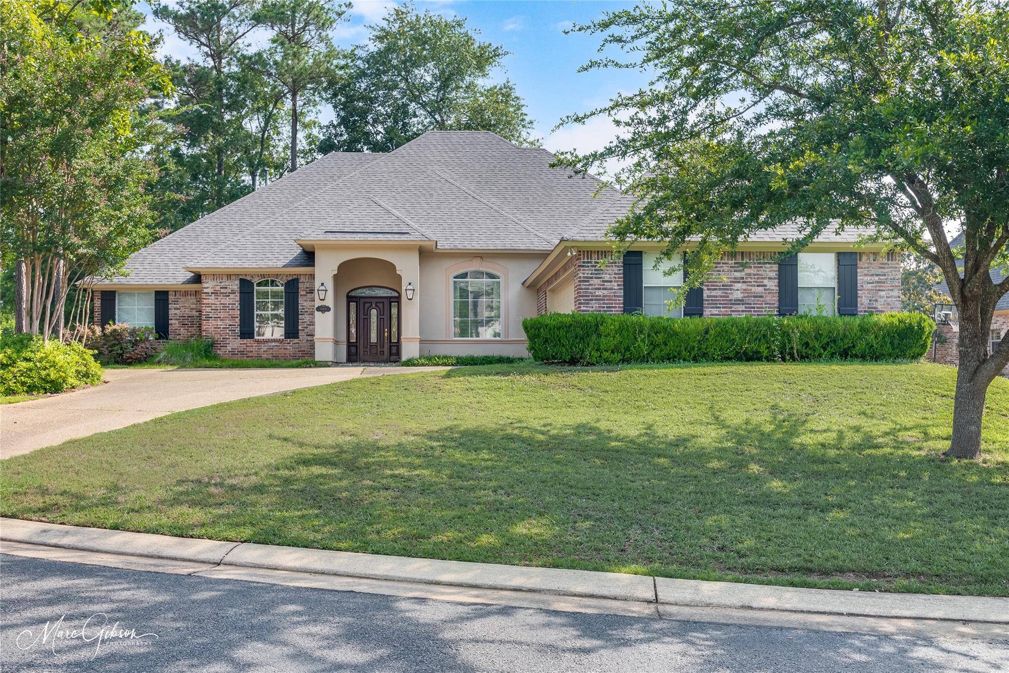 Shreveport, LA 71106,10974 Angelles Cove