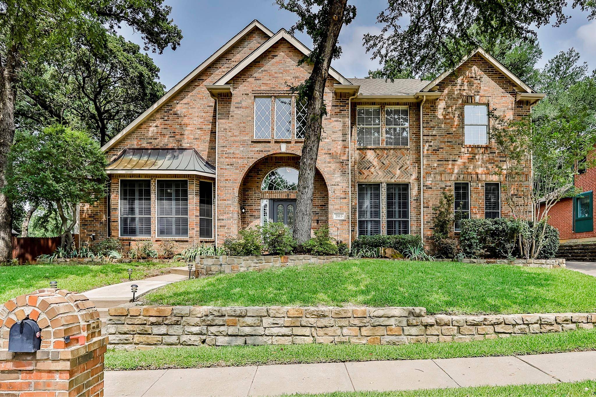 Keller, TX 76248,2113 Winding Creek Drive