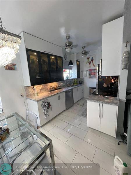 Miami Beach, FL 33139,610 8th St #102