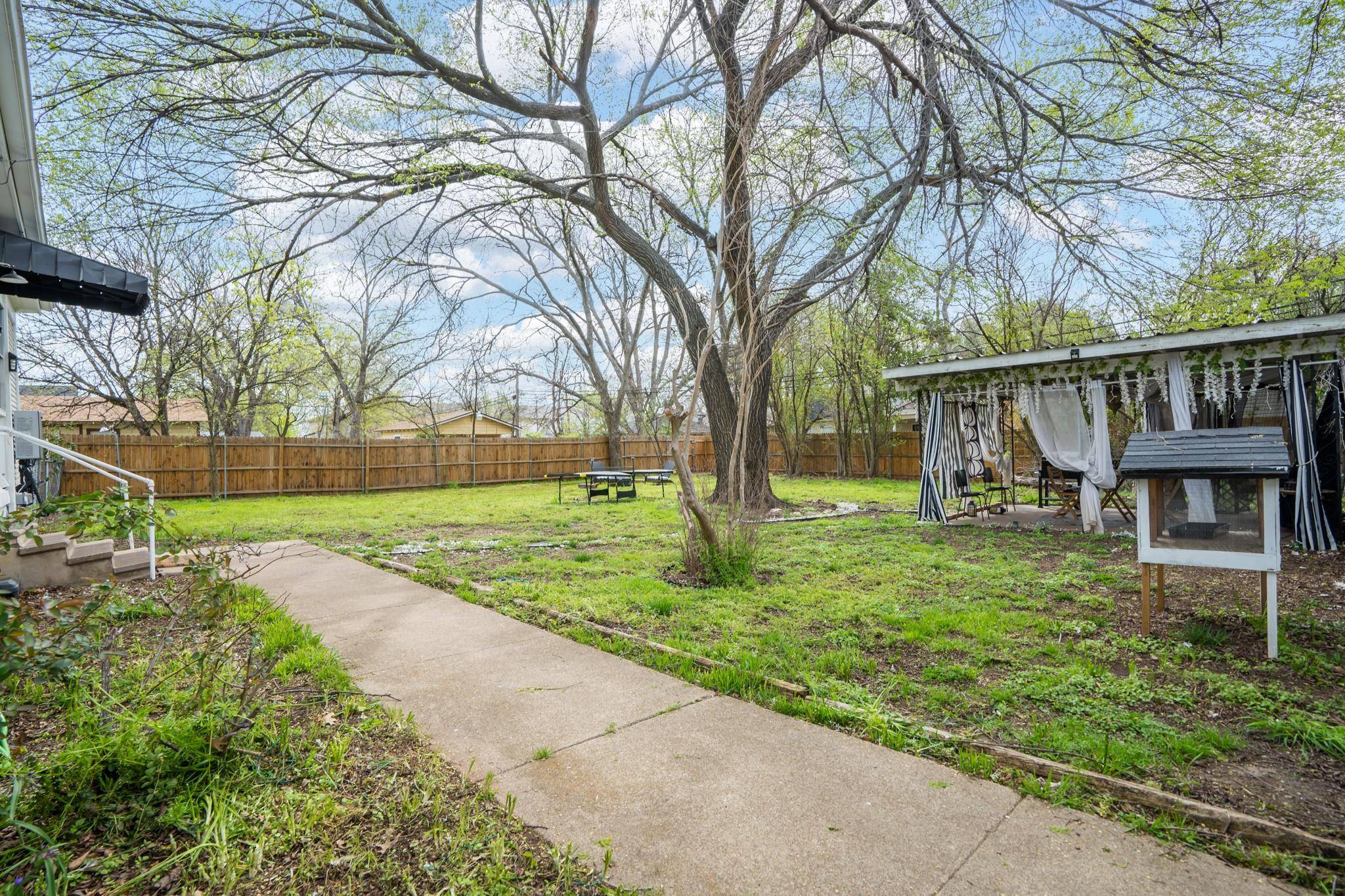 Hillsboro, TX 76645,900 E Elm Street