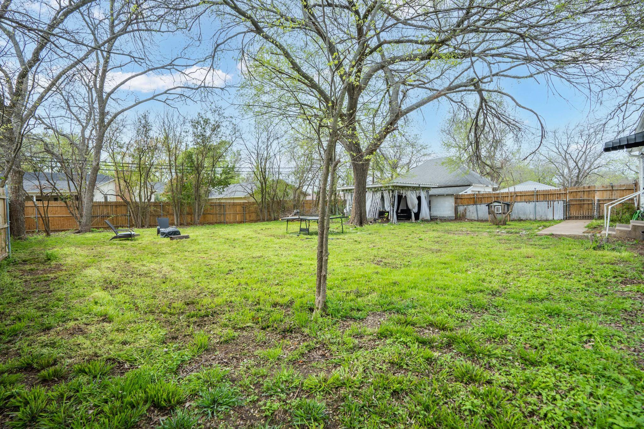 Hillsboro, TX 76645,900 E Elm Street