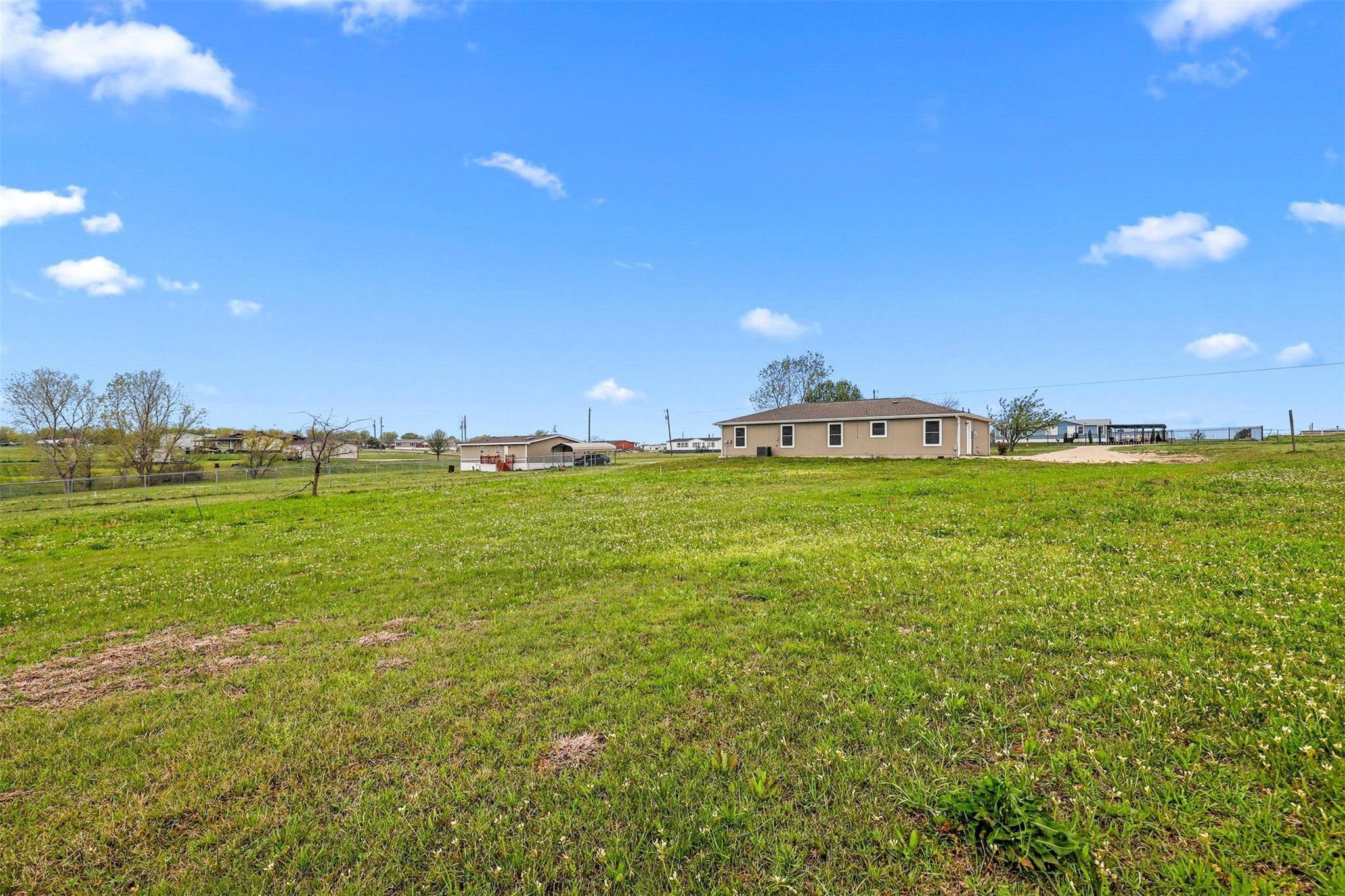 Joshua, TX 76058,9220 Oklahoma Street