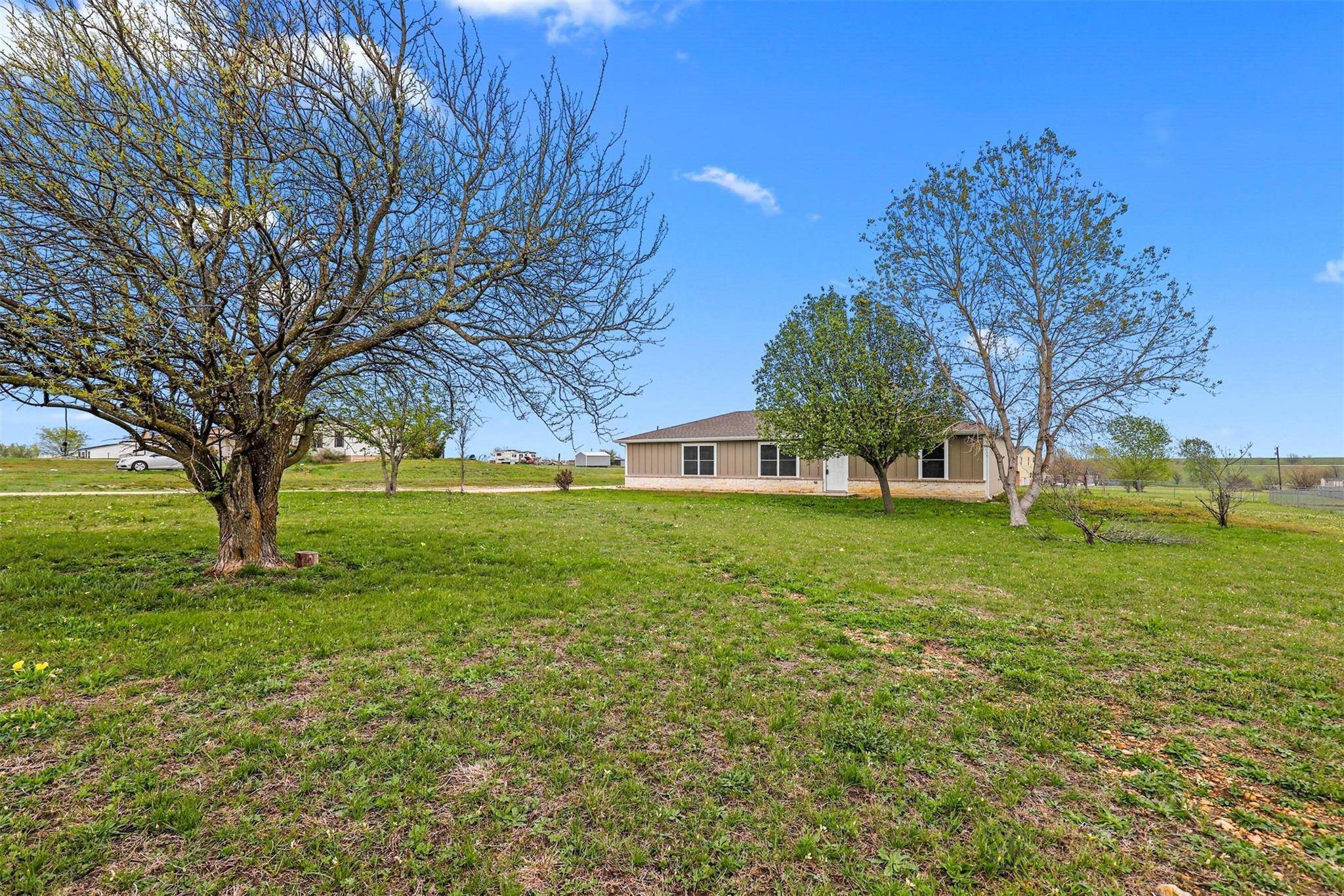 Joshua, TX 76058,9220 Oklahoma Street