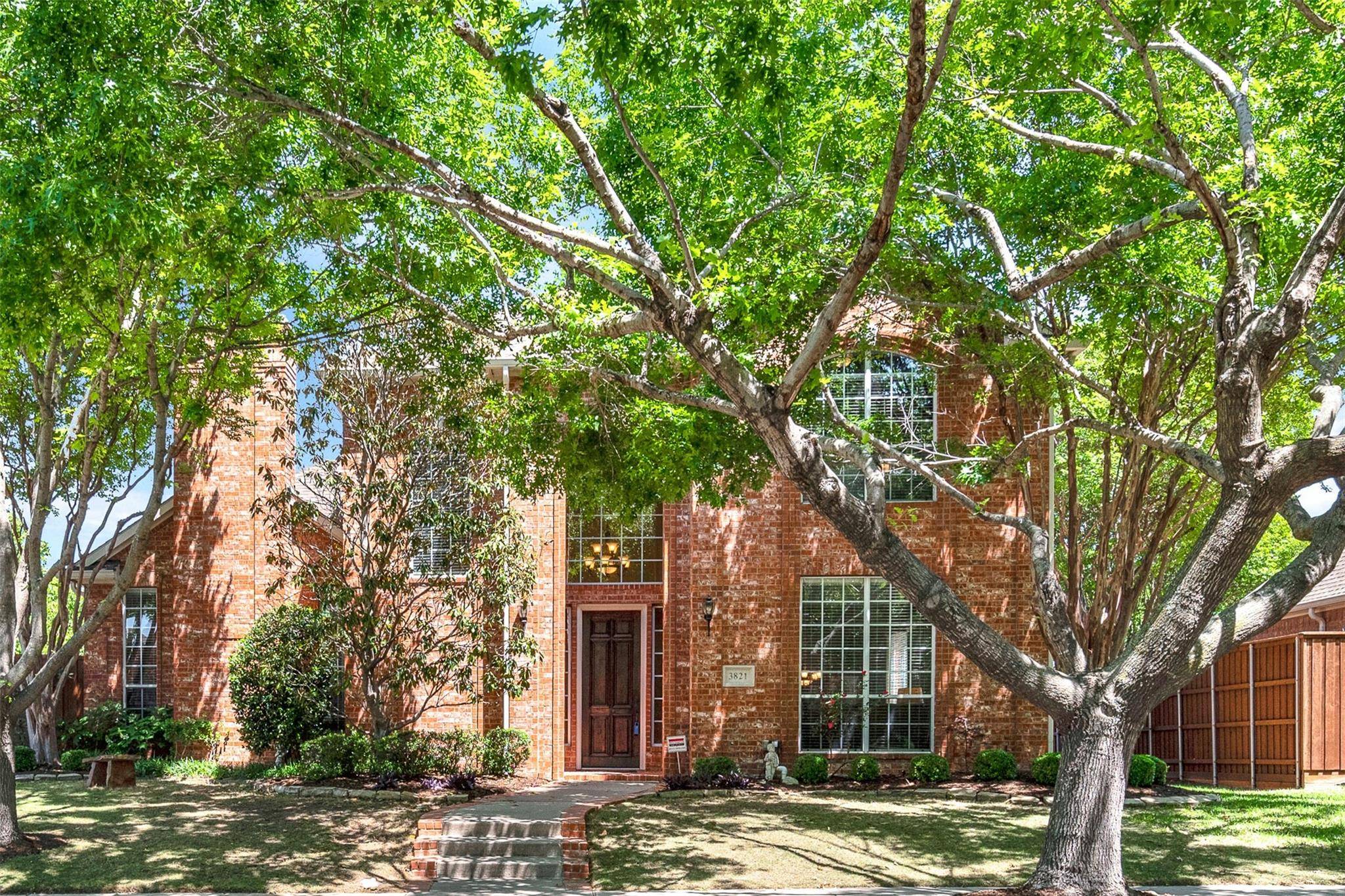 Plano, TX 75025,3821 Kimbrough Lane