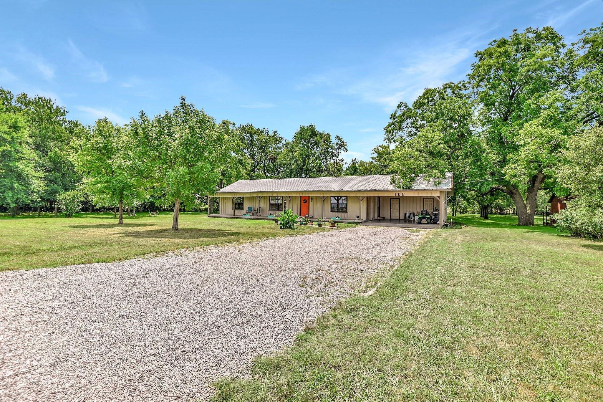 Whitesboro, TX 76273,108 Stiles Road