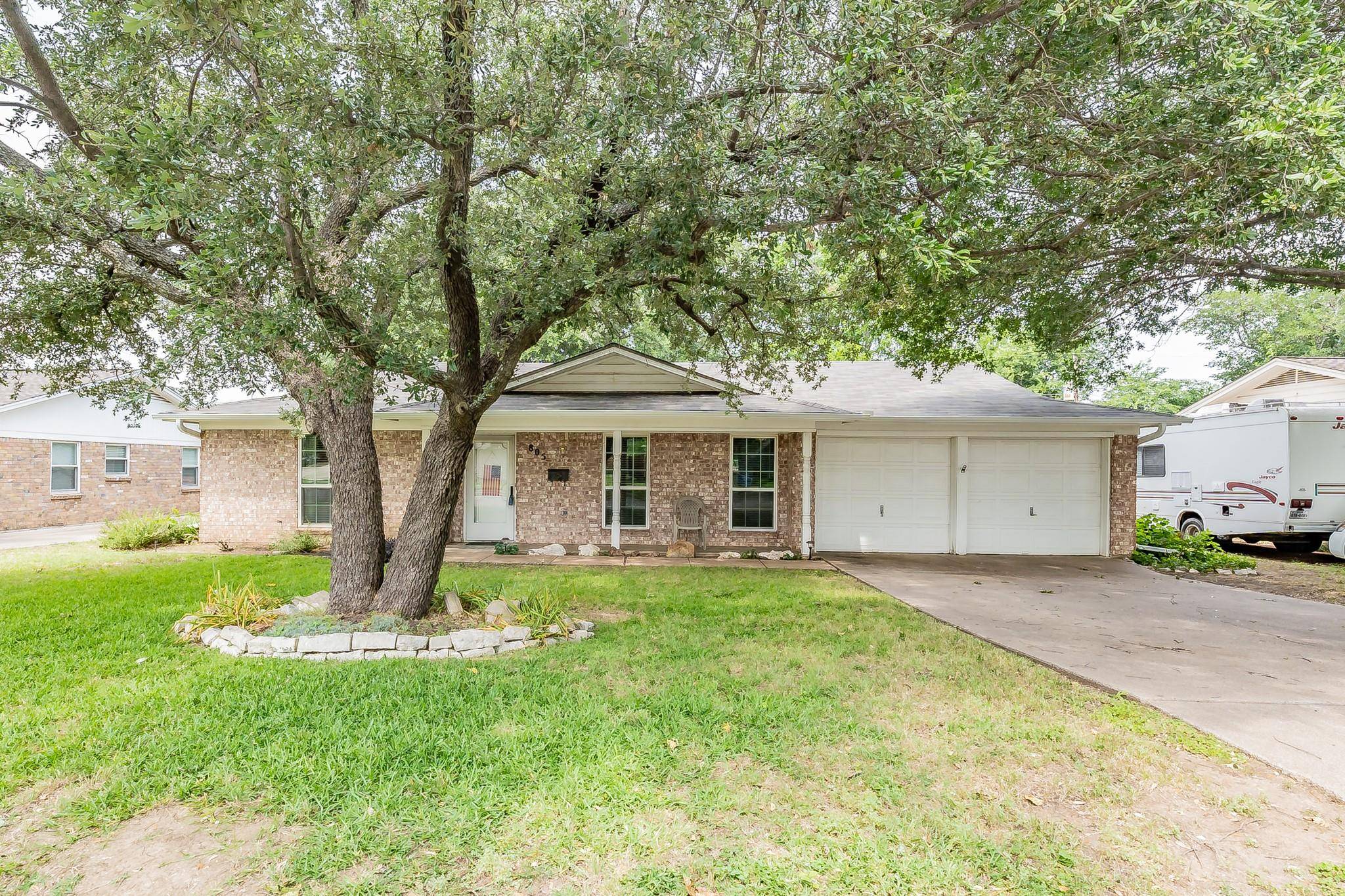 Hurst, TX 76053,805 Livingston Drive