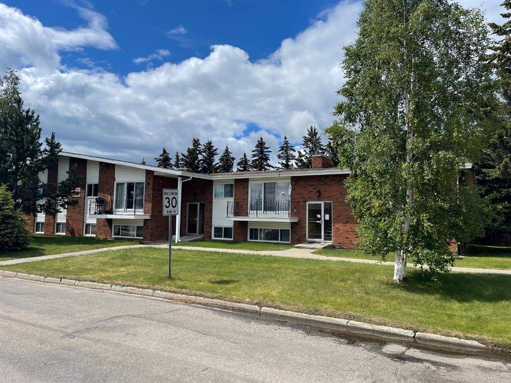 Grande Cache, AB T0E 0Y0,11114 Hoppe AVE #201