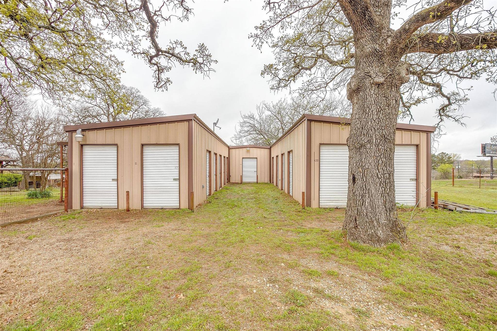 Alvarado, TX 76009,112 S County Road 810