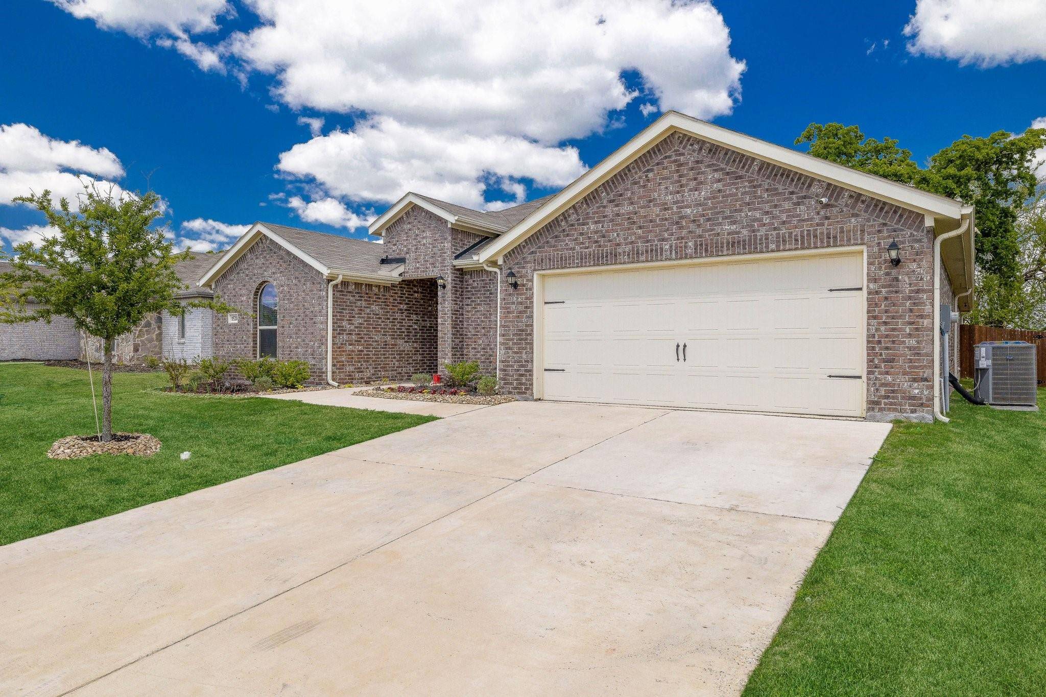 Burleson, TX 76058,1520 Glade Meadows Drive