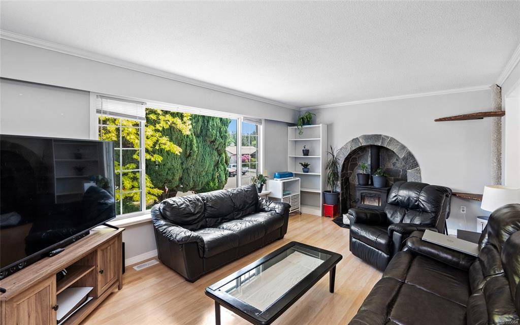 Duncan, BC V9L 2H5,6036 Falaise Rd