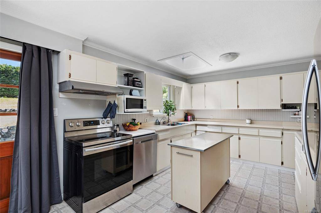 Duncan, BC V9L 2H5,6036 Falaise Rd