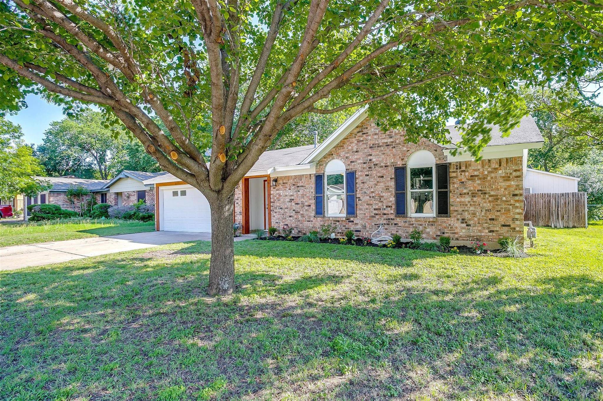 Burleson, TX 76028,546 Chisholm Road NW