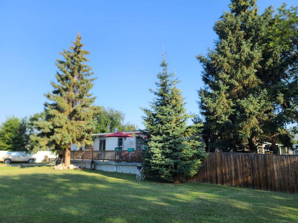 Peace River, AB T8S 1A9,9902 80 Avenue