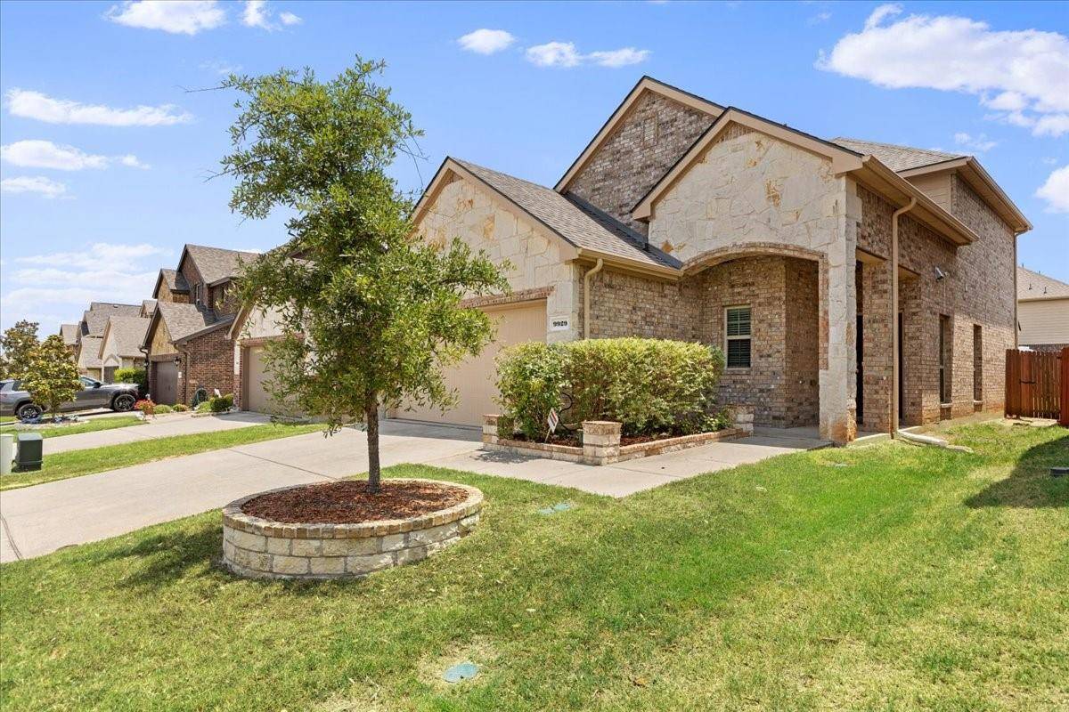 Mckinney, TX 75071,9929 Pronghorn Road