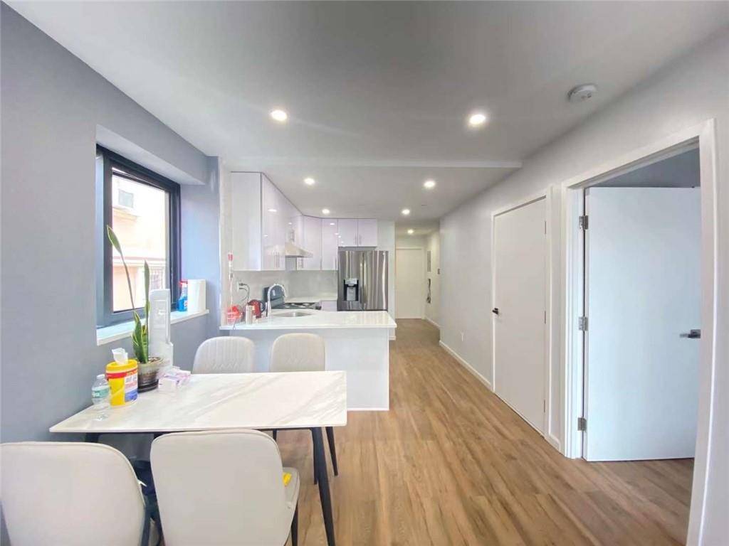 Brooklyn, NY 11204,1759 Bay Ridge Pkwy #2B