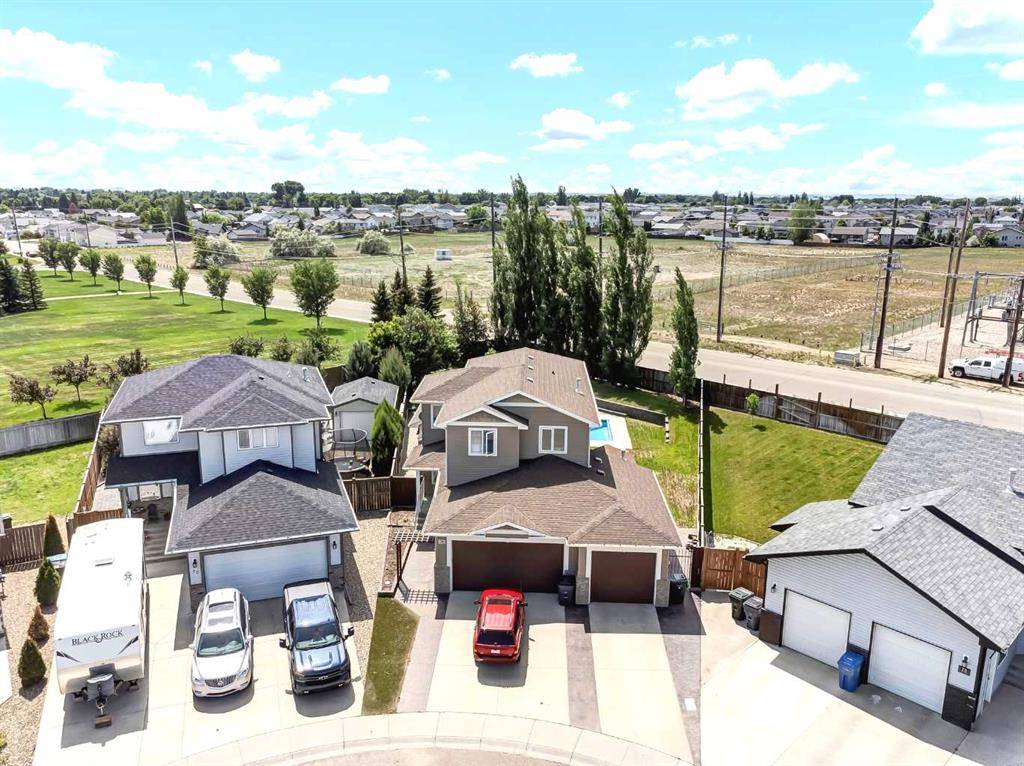 Medicine Hat, AB T1C 0A6,74 Terrace CT NE