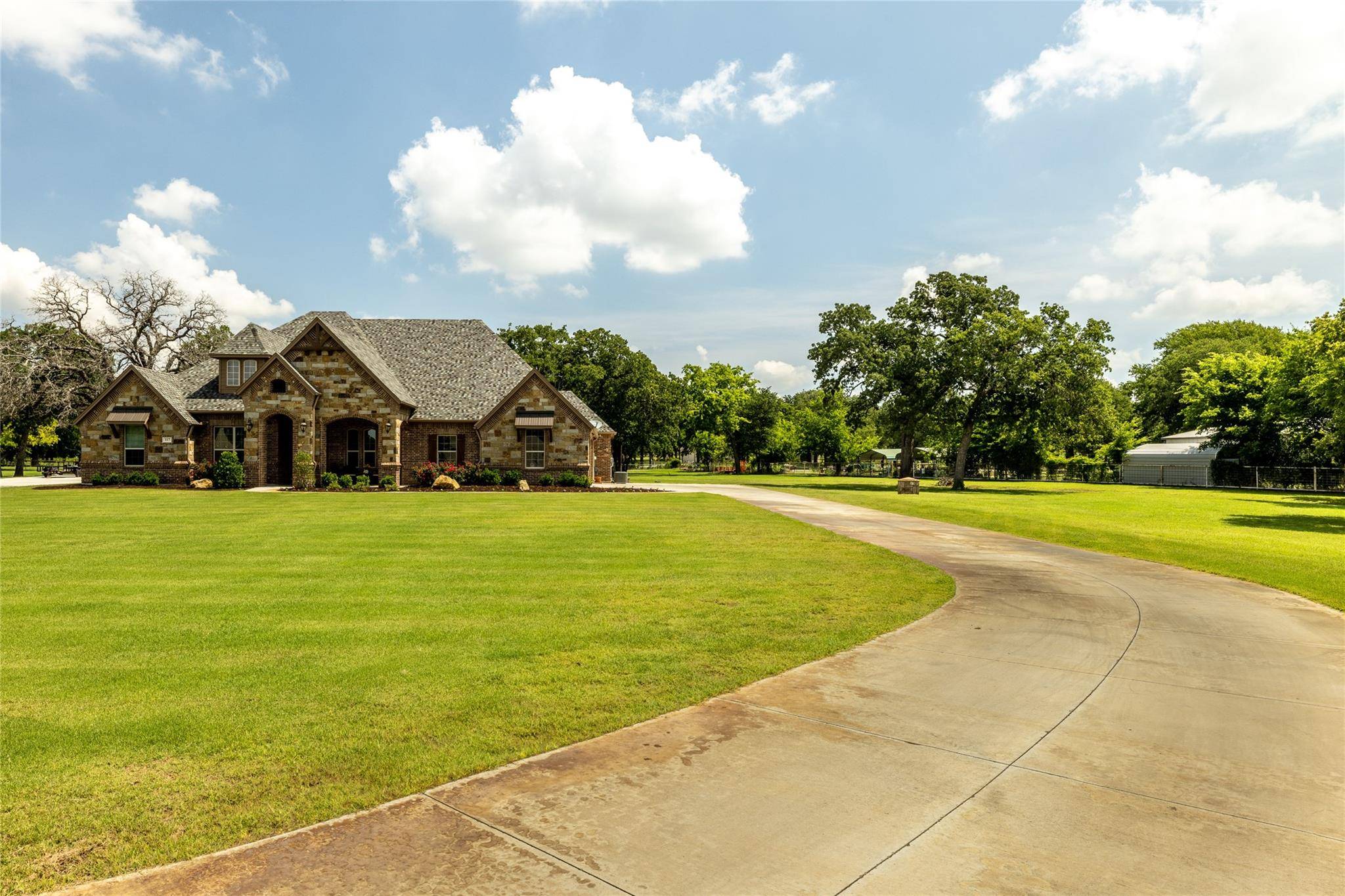 Decatur, TX 76234,117 Estancia Court