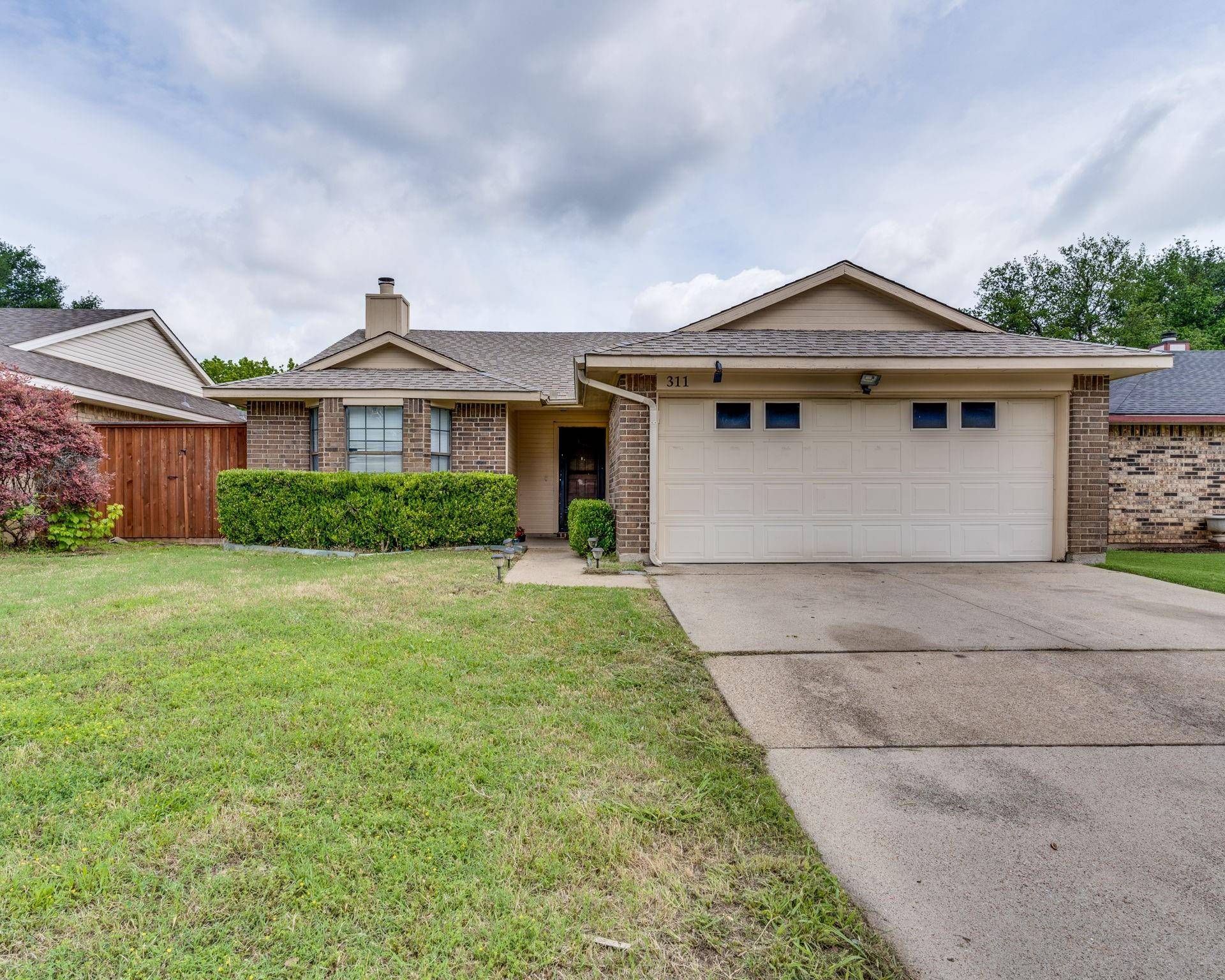 Arlington, TX 76018,311 Valley Spring Drive