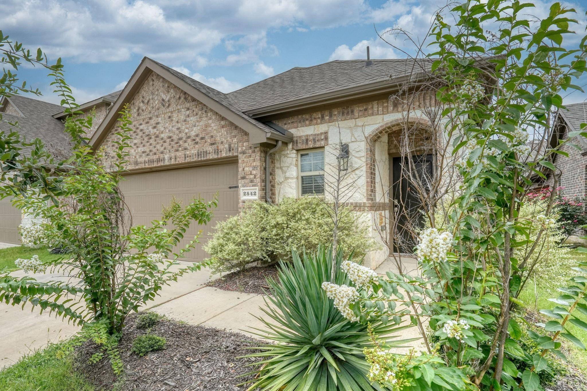 Forney, TX 75126,2542 Pettus Drive