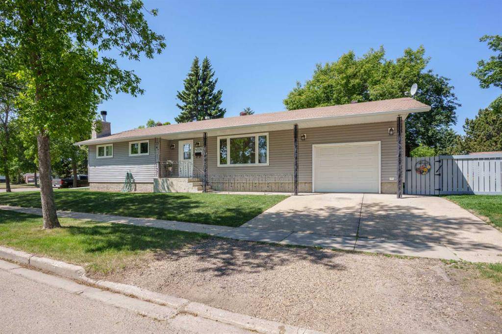 Camrose, AB T4V 2X1,4106 62 Street Close